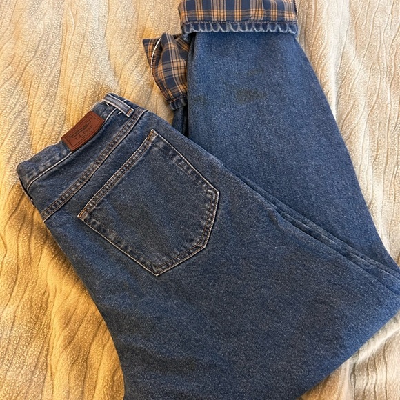 L.L. Bean Men's Natural Fit Jeans - Blue - Picture 2 of 6